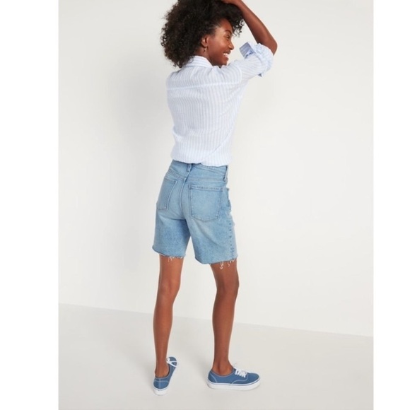 New Old Navy Extra High-Waisted Button-Fly Sky-Hi
Straight Cut-Off Jean Short 10 - Picture 11 of 11